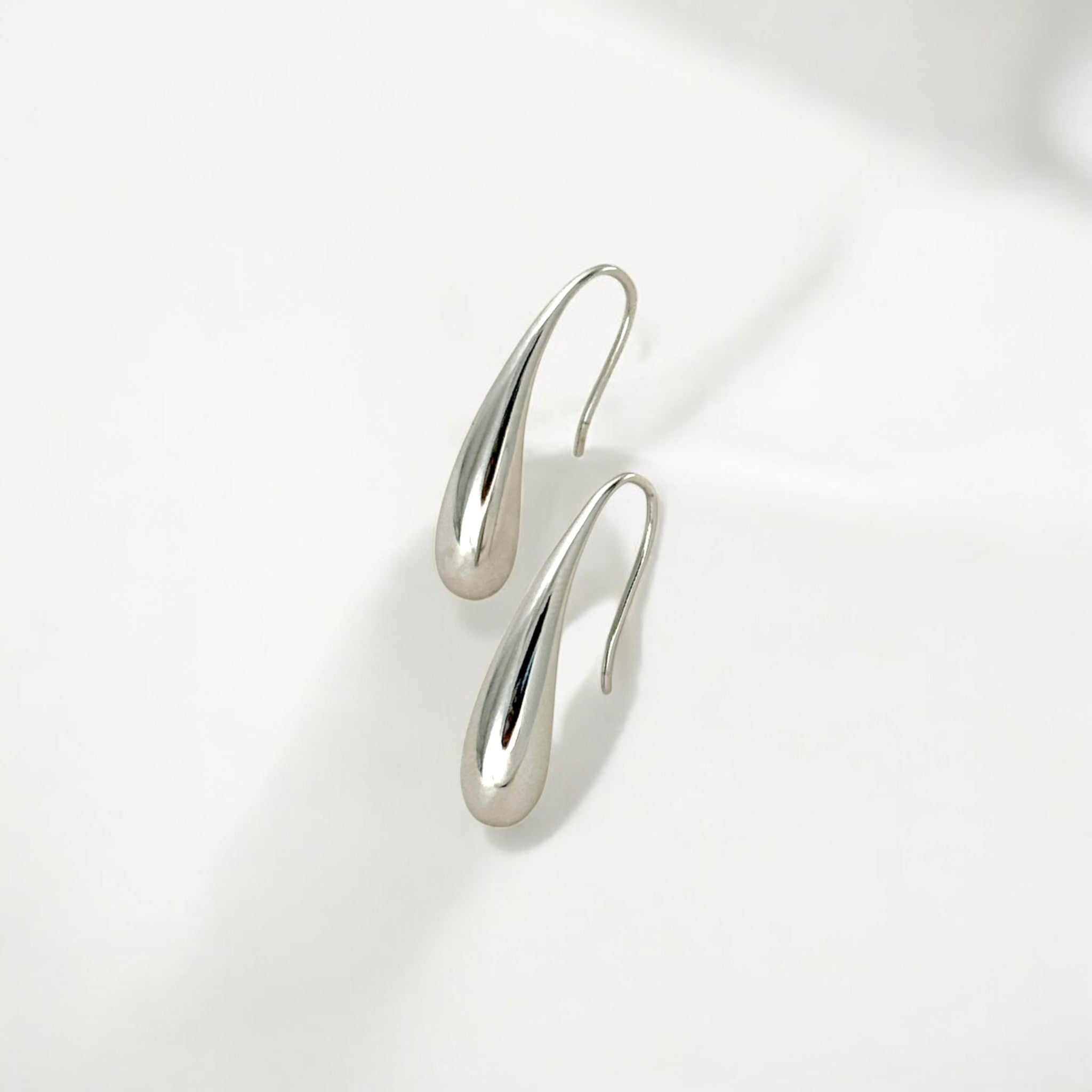 Silver Threader Teardrop Earrings - Droplet made from sterling silver with rhodium finish, minimalist design by Hermin Jewelry