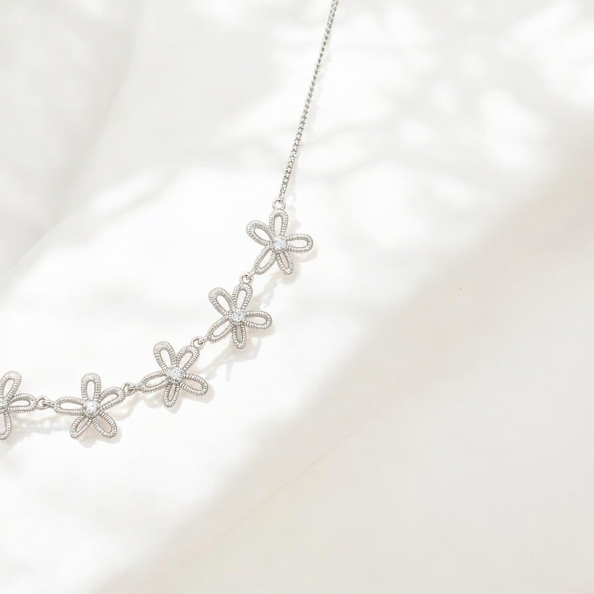 Silver Sparkle Petite Chain - Everbloom crafted with premium sterling silver with rhodium finish, hypoallergenic and tarnish-resistant